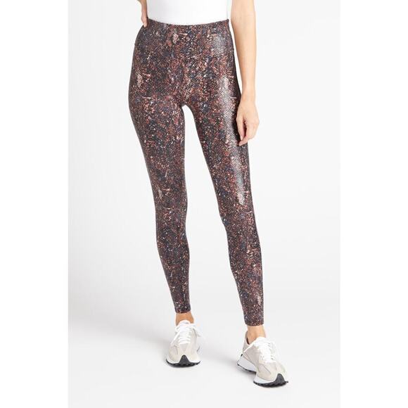Spanx Faux Leather Snake Shine Legging Size Small - Picture 1 of 7